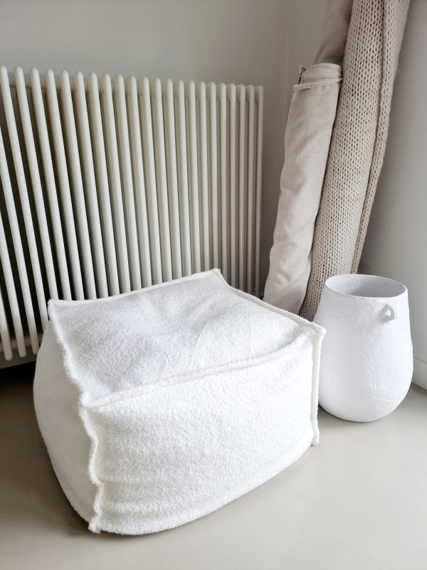 Bouclé hoes voor poef off white