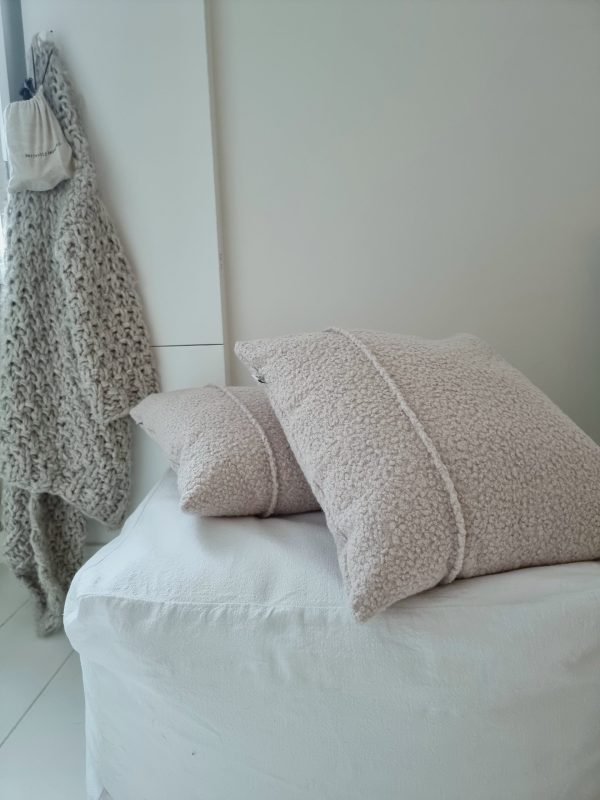 Kussen cover boucle peper