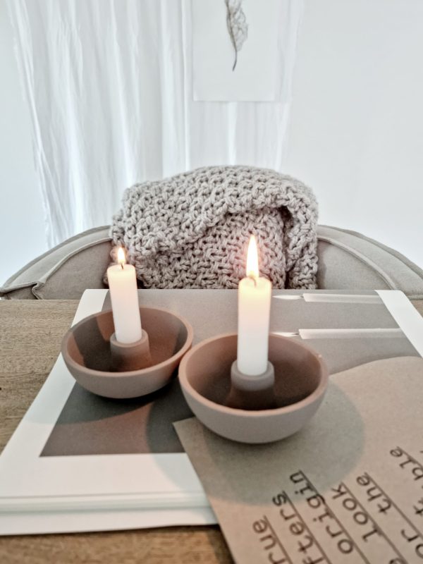 Kandelaar mat taupe