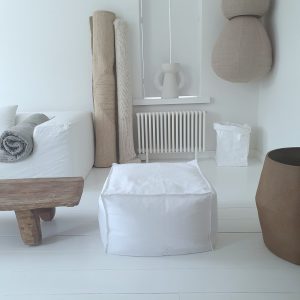 Poef stone washed linnen